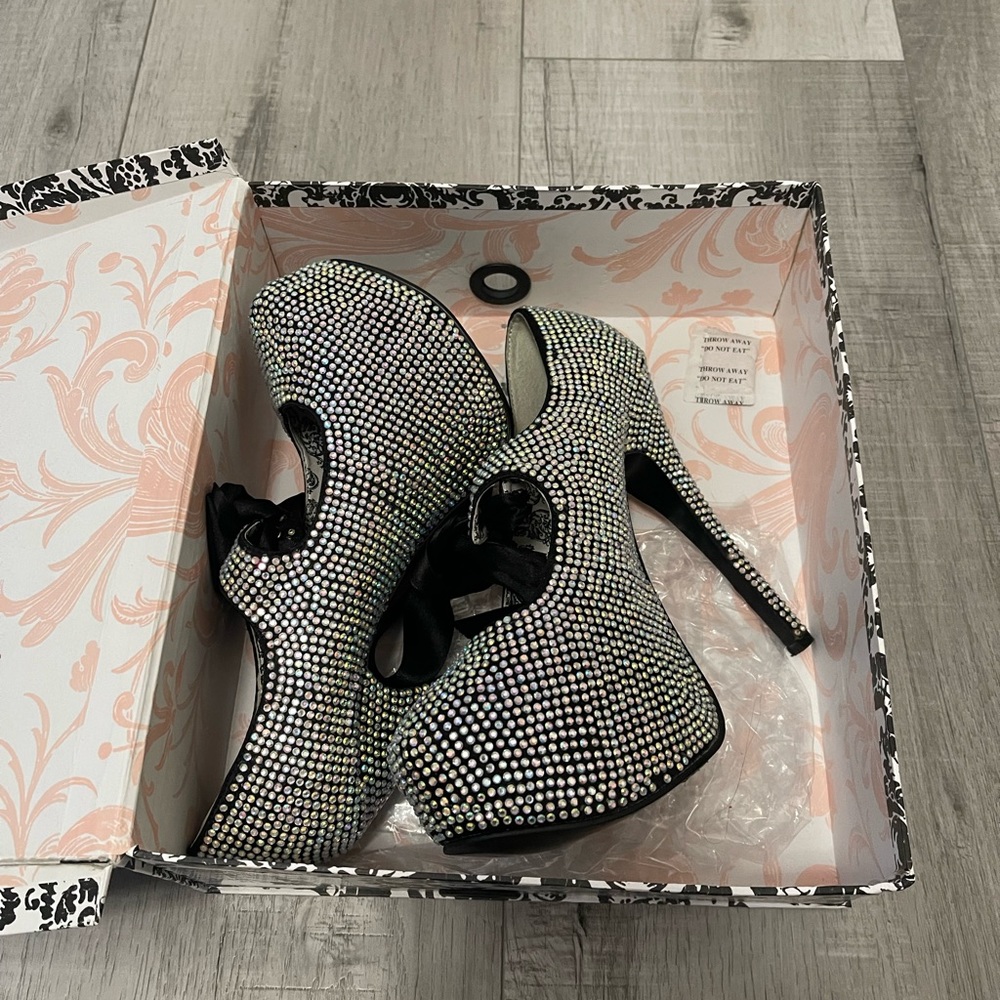 Bordello Rhinestone Heels - Picture 5 of 9